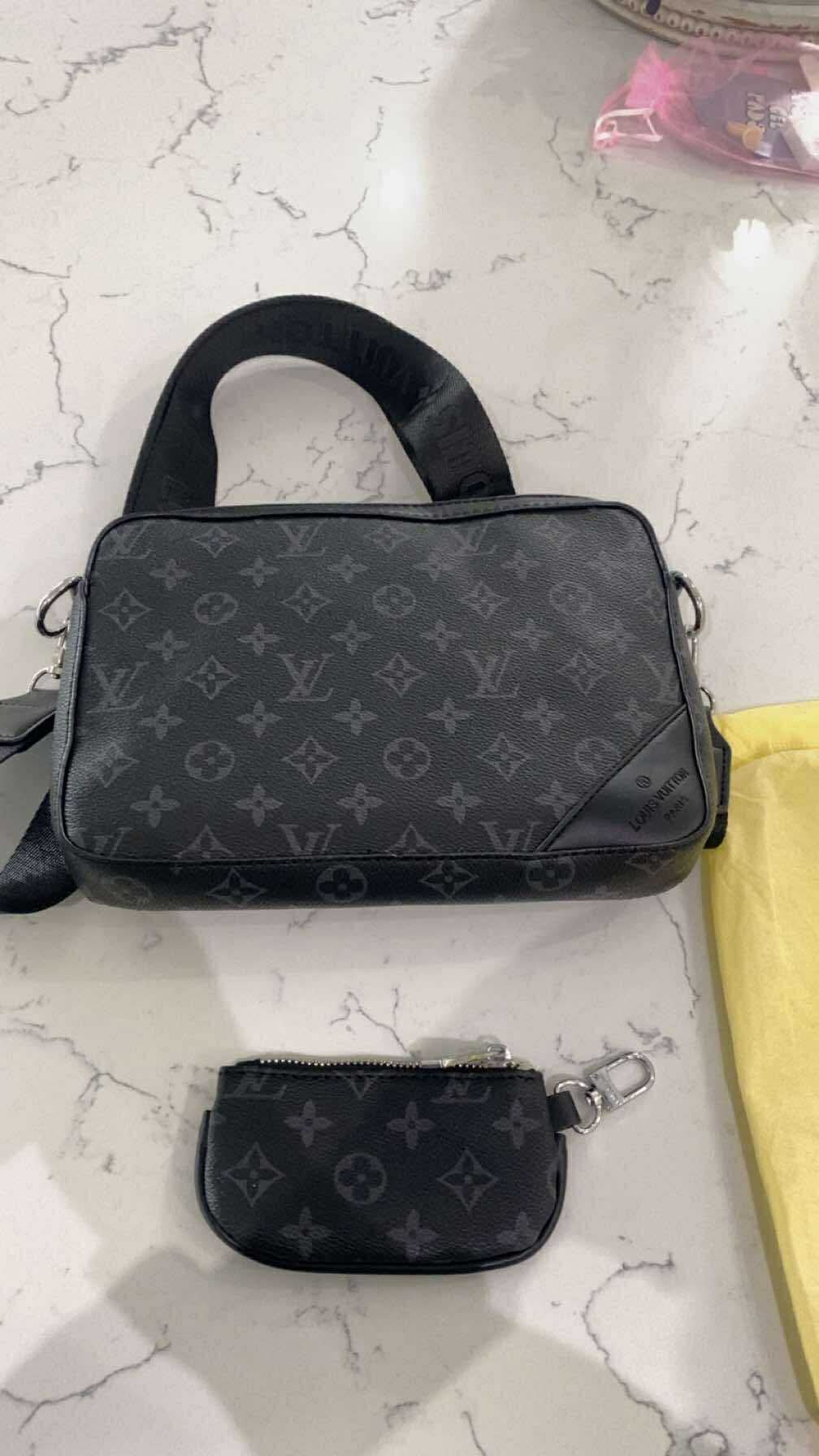 Louis Vuitton Trio messenger M44602